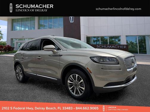 Sandstone Metallic 2023 Lincoln Nautilus Standard