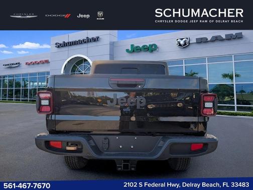 Black Clearcoat 2026 Jeep Gladiator 85th Anniversary Edition