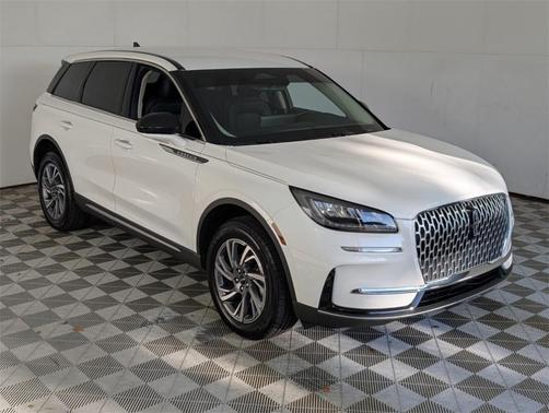 2023 Lincoln Corsair Standard