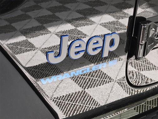 2025 Jeep Wrangler 4xe Sport