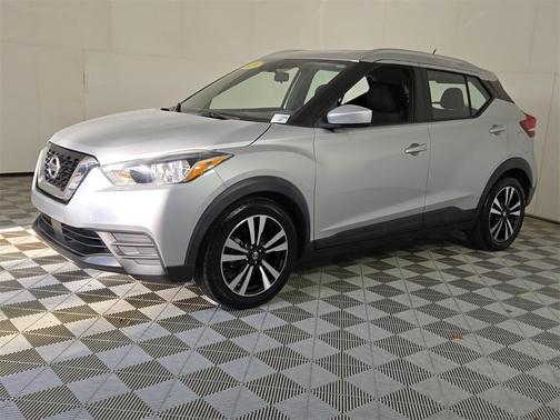 2020 Nissan Kicks SV