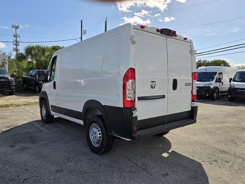 2026 RAM ProMaster 1500 Low Roof