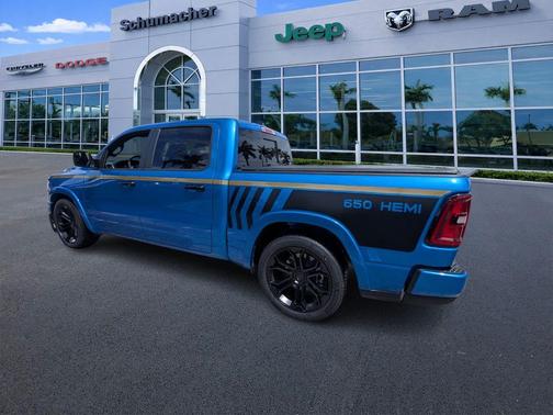Hydro Blue Pearlcoat 2026 RAM 1500 Big Horn/Lone Star