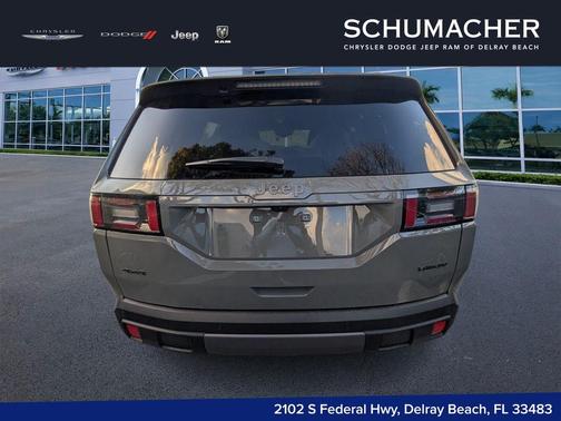 Sting Gray Clearcoat 2026 Jeep Cherokee LAREDO/LIMITED