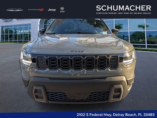 Sting Gray Clearcoat 2026 Jeep Cherokee LAREDO/LIMITED