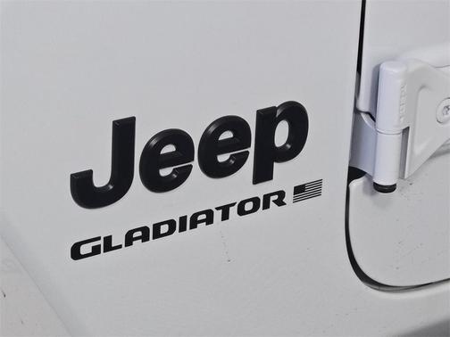 2025 Jeep Gladiator Sport