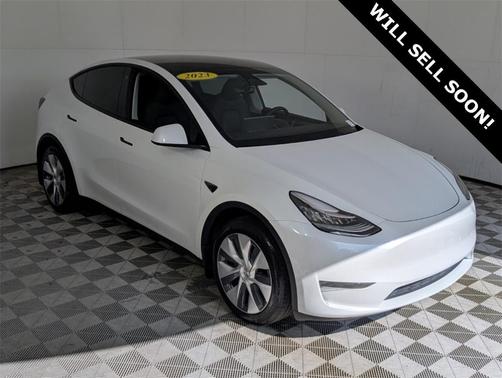 2023 Tesla Model Y Long Range