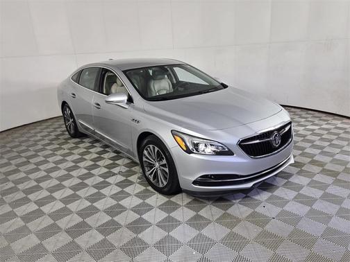 2017 Buick LaCrosse Essence