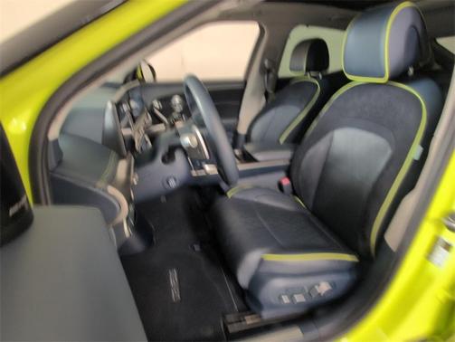 2023 Genesis GV60 Performance