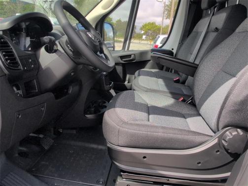 2026 RAM ProMaster 1500 Low Roof