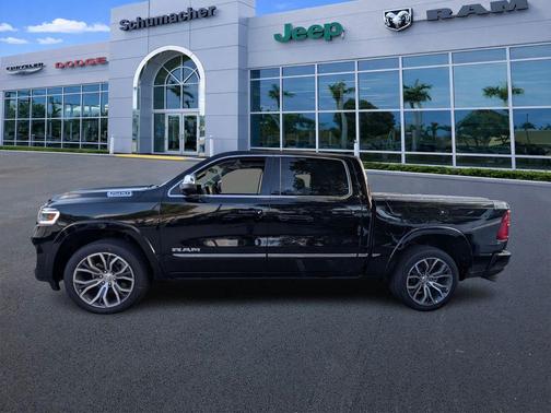 Diamond Black 2026 RAM 1500 Tungsten