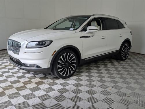2022 Lincoln Nautilus Black Label