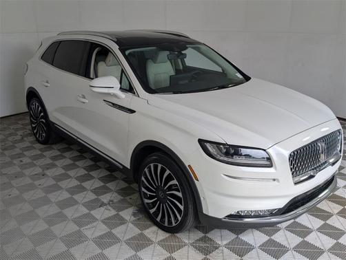 2022 Lincoln Nautilus Black Label