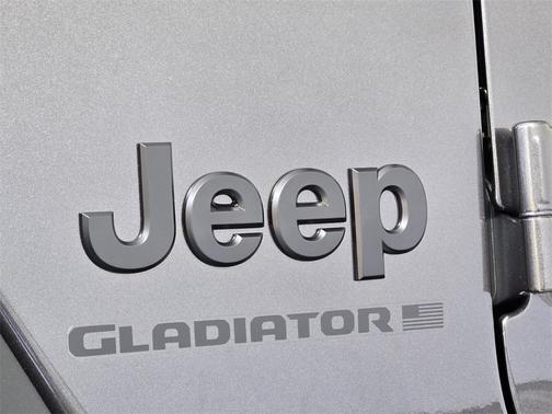 2026 Jeep Gladiator Sport