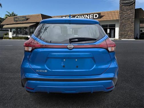 2024 Nissan Kicks S