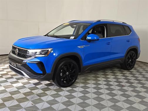 2023 Volkswagen Taos 1.5T SE