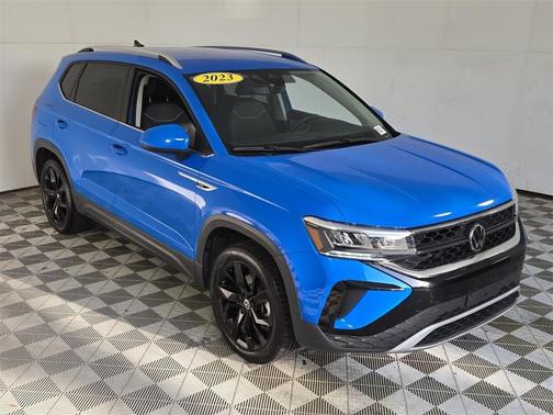 2023 Volkswagen Taos 1.5T SE