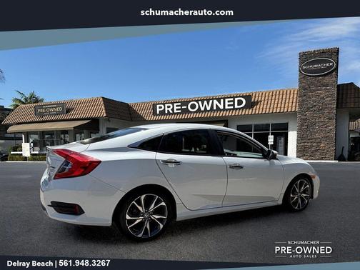 White 2019 Honda Civic Touring