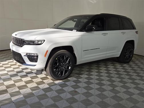 2025 Jeep Grand Cherokee Summit