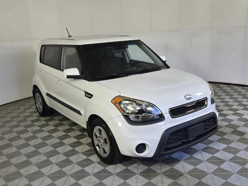 2013 Kia Soul Base