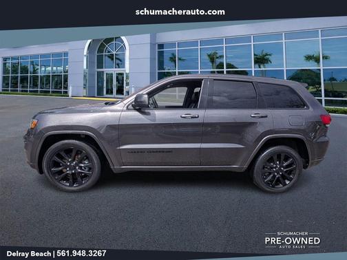 Granite Crystal Clearcoat Metallic 2021 Jeep Grand Cherokee Laredo X