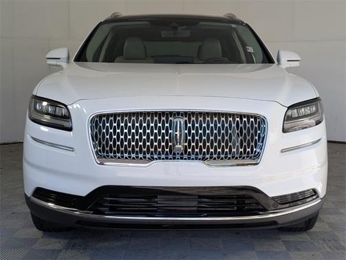 2021 Lincoln Nautilus Reserve