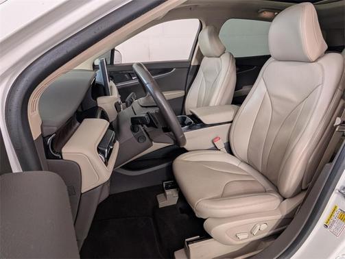 2021 Lincoln Nautilus Reserve