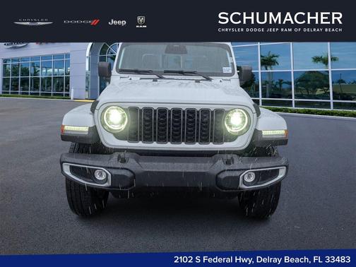 Bright White Clearcoat 2026 Jeep Gladiator Sport