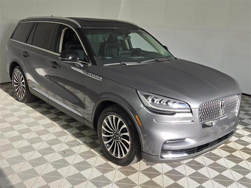 2022 Lincoln Aviator Standard RWD