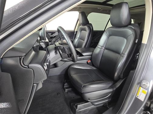 2022 Lincoln Aviator Standard RWD