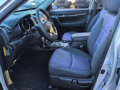 2013 Kia Sorento LX