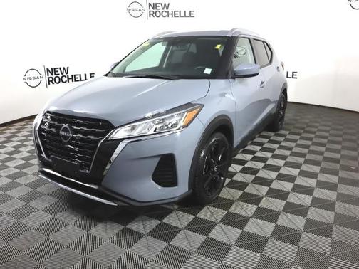 2022 Nissan Kicks SV