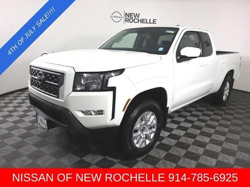 2024 Nissan Frontier SV