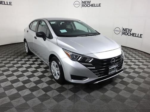 2024 Nissan Versa 1.6 S