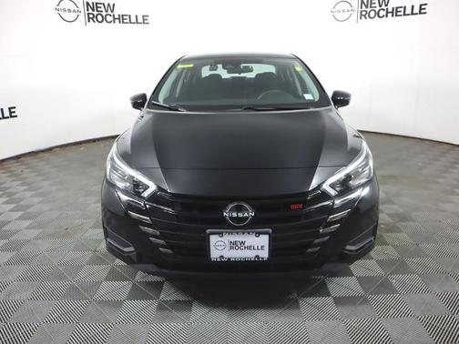 2023 Nissan Versa 1.6 SR