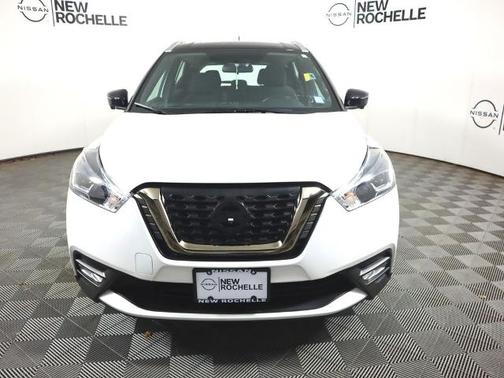 2019 Nissan Kicks SR