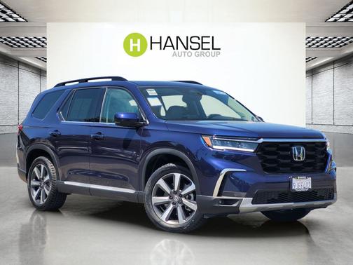 Obsidian Blue Pearl 2024 Honda Pilot