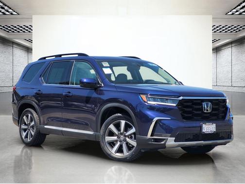 Obsidian Blue Pearl 2024 Honda Pilot