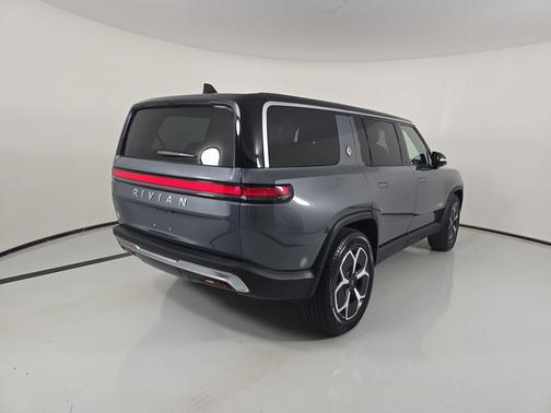 El Cap Granite 2023 Rivian R1S Launch Edition