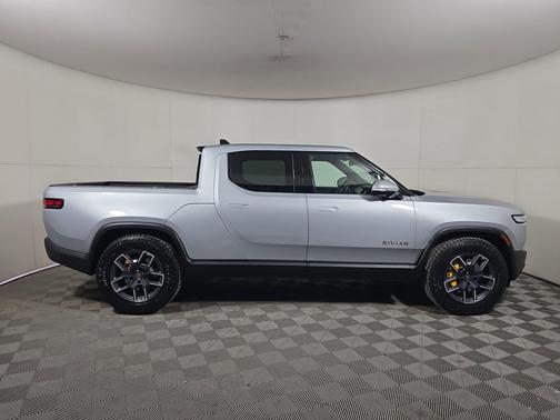 2023 Rivian R1T Adventure Quad Motor Large Pack