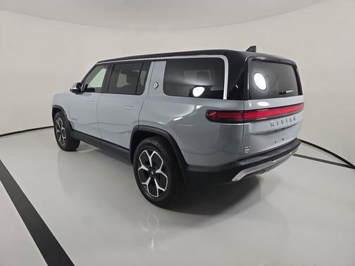Limestone 2024 Rivian R1S Adventure Quad Motor Large Pack