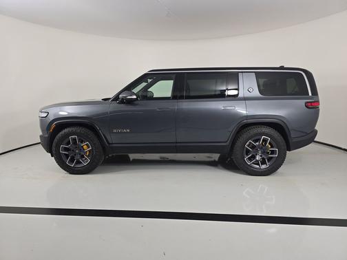2024 Rivian R1S Adventure Quad Motor Large Pack