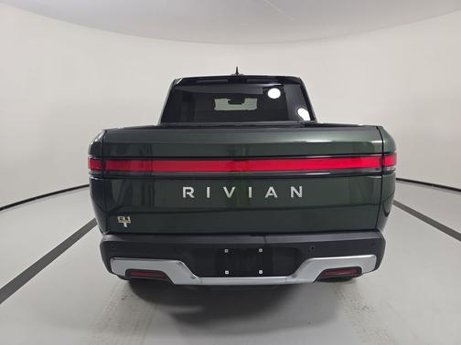2023 Rivian R1T Adventure Quad Motor Large Pack
