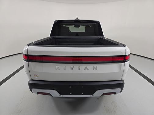 2023 Rivian R1T Adventure Quad Motor Large Pack