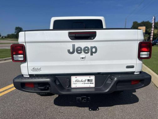 2021 Jeep Gladiator Overland