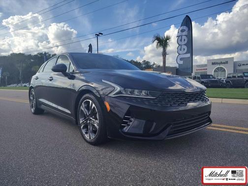 2022 Kia K5 EX