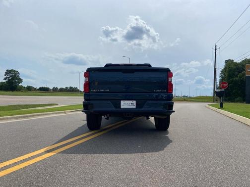 2022 Chevrolet Silverado 1500 Limited Custom