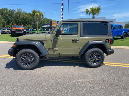 2025 Jeep Wrangler Sport