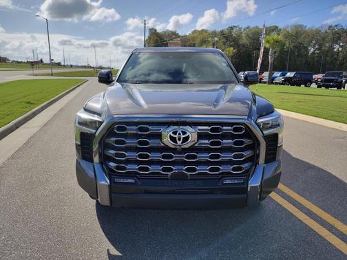 2024 Toyota Tundra Platinum