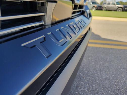2024 Toyota Tundra Platinum